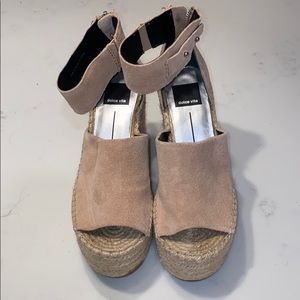 Dolce Vita Size 6 Espadrille Wedges